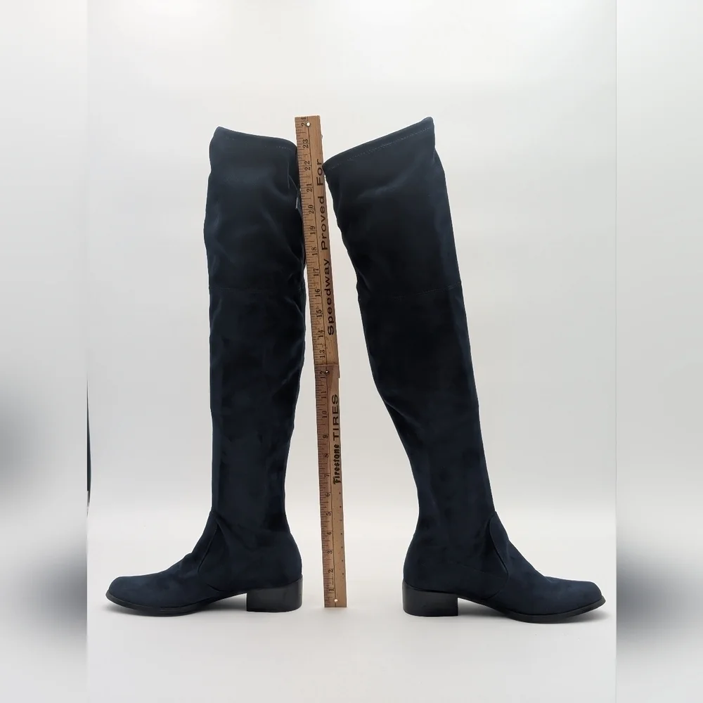 Charles by Charles David Women Size US 6 Blue Over The Knee Boots